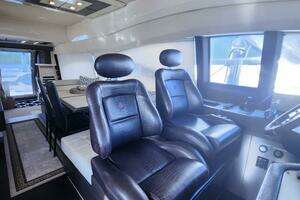 2014 Azimut Flybridge thumbnail 50