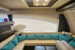 2014 Azimut Flybridge thumbnail 27
