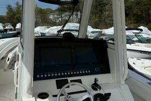  2021 Regulator 31 Yacht For Sale in Chatham MA