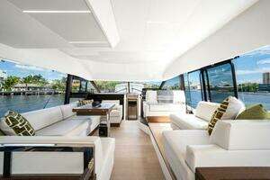 2020 Prestige 520 Fly thumbnail 24