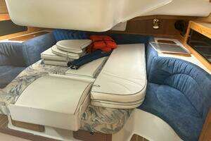 1999 Catalina 380 thumbnail 20