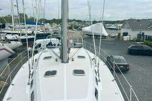 1999 Catalina 380 thumbnail 7