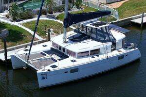AQUAMARINE 2013 Lagoon 450F Yacht For Sale in Cardinal VA
