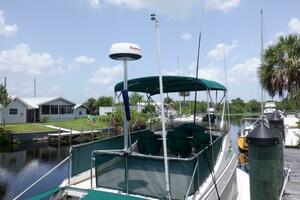 Escapade 31ft Camano Yacht For Sale