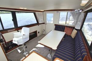 Escapade 31ft Camano Yacht For Sale