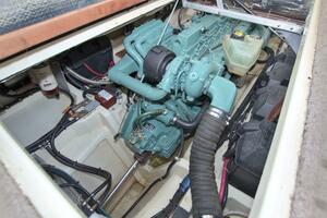 Escapade 31ft Camano Yacht For Sale