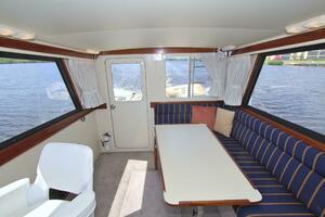 Escapade 31ft Camano Yacht For Sale