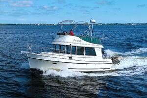 Escapade 31ft Camano Yacht For Sale