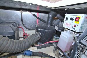 Escapade 31ft Camano Yacht For Sale