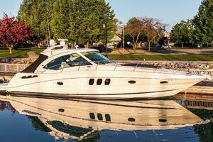 48FT (14.63M) SEA RAY