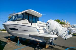 Photo 5783115 for 2026 Regal 36 XO  