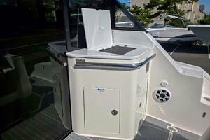 Photo 5783117 for 2026 Regal 36 XO  