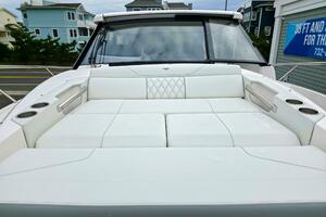 Photo 5783134 for 2026 Regal 36 XO  