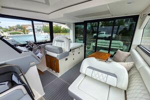 Photo 5783131 for 2026 Regal 36 XO  