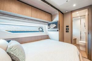 72ft Azimut Yacht For Sale