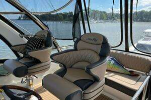 2005 Sea Ray 500 Sedan Bridge thumbnail 34