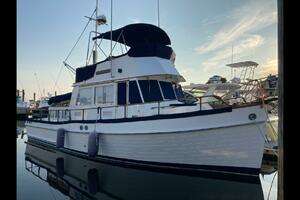 1978 Grand Banks 36  Classic thumbnail 1