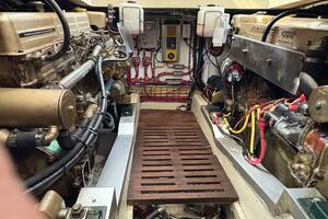 Summer Suite 36ft Grand Banks Yacht For Sale