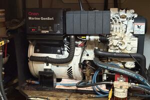 Summer Suite 36ft Grand Banks Yacht For Sale