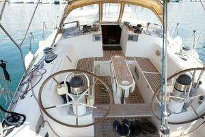 1990 Beneteau Oceanis 500 thumbnail 38