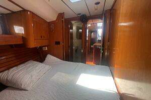 1990 Beneteau Oceanis 500 thumbnail 28