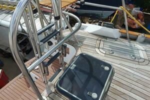 Viking Mistress 53ft Roberts Yacht For Sale