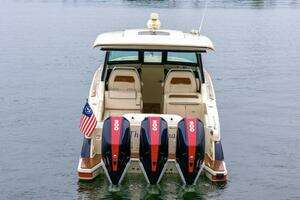 With Seakeeper 2023 Chris-Craft Calypso 35 Yacht For Sale in Fort Lauderdale FL