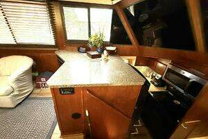 1989 Atlantic 47 Motor Yacht thumbnail 13