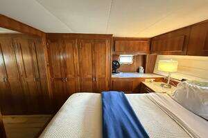 1989 Atlantic 47 Motor Yacht thumbnail 19