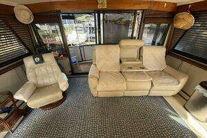 1989 Atlantic 47 Motor Yacht thumbnail 3
