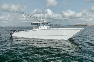 Due East 42ft Freeman Yacht For Sale