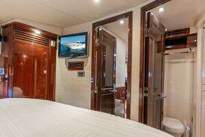 2008 Sea Ray Sundancer 60 thumbnail 17