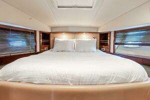 2008 Sea Ray Sundancer 60 thumbnail 16