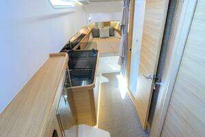 2024 Nimbus Commuter 11 thumbnail 15