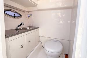 31ft Robalo Yacht For Sale