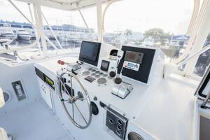 JUNKANOO 70ft Hatteras Yacht For Sale