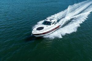 Shoes Knot Allowed 54ft Cruisers Yachts Yacht For Sale