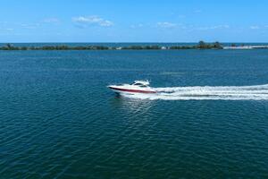 Shoes Knot Allowed 54ft Cruisers Yachts Yacht For Sale