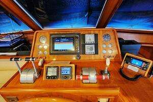 2000 Ocean Alexander 511 Classico thumbnail 27