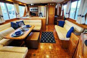 2000 Ocean Alexander 511 Classico thumbnail 10