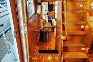 2000 Ocean Alexander 511 Classico thumbnail 26
