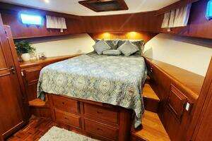 2000 Ocean Alexander 511 Classico thumbnail 40