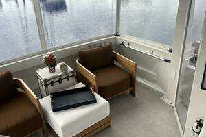 2003 Carver 466 Motor Yacht thumbnail 20