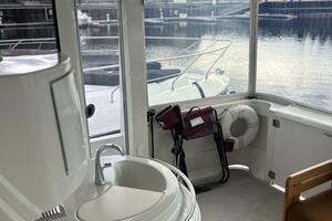 46ft Carver Yacht For Sale