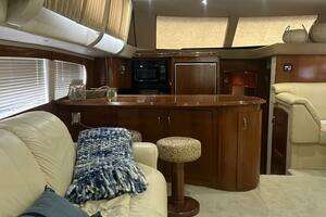 2003 Carver 466 Motor Yacht thumbnail 51