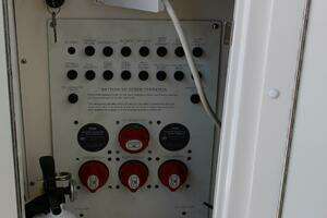 HAPPY OURS 35ft Chaparral Yacht For Sale