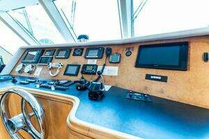 2004 Cheoy Lee 81 Sport Yacht thumbnail 20