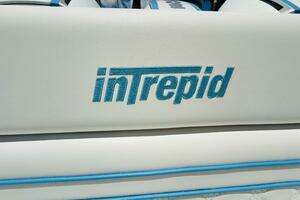 2003 Intrepid 377 thumbnail 45