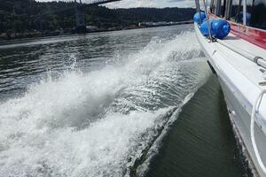 30ft Tollycraft Yacht For Sale