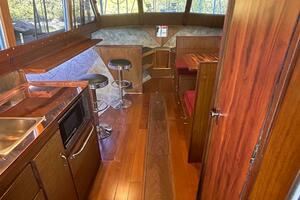 30ft Tollycraft Yacht For Sale